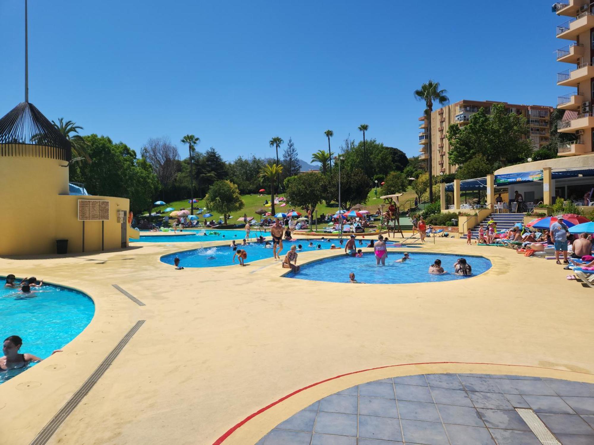 Apartments Benalmádena Exteriör bild